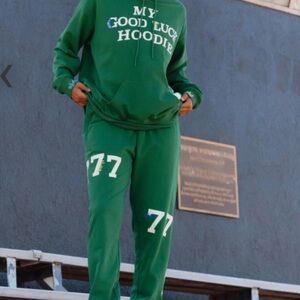 THE MAYFAIR GROUP MY GOOD LUCK SWEATPANTS EMERALD GREEN NEW WITH TAGS S/M $98